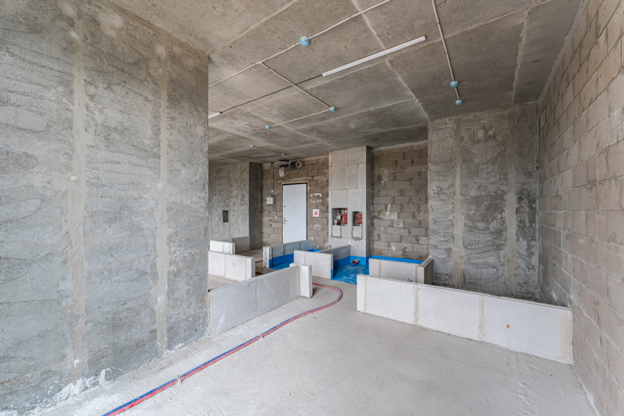 Продажа 2-комнатной квартиры, Москва, Россия,    улица Академика Королёва