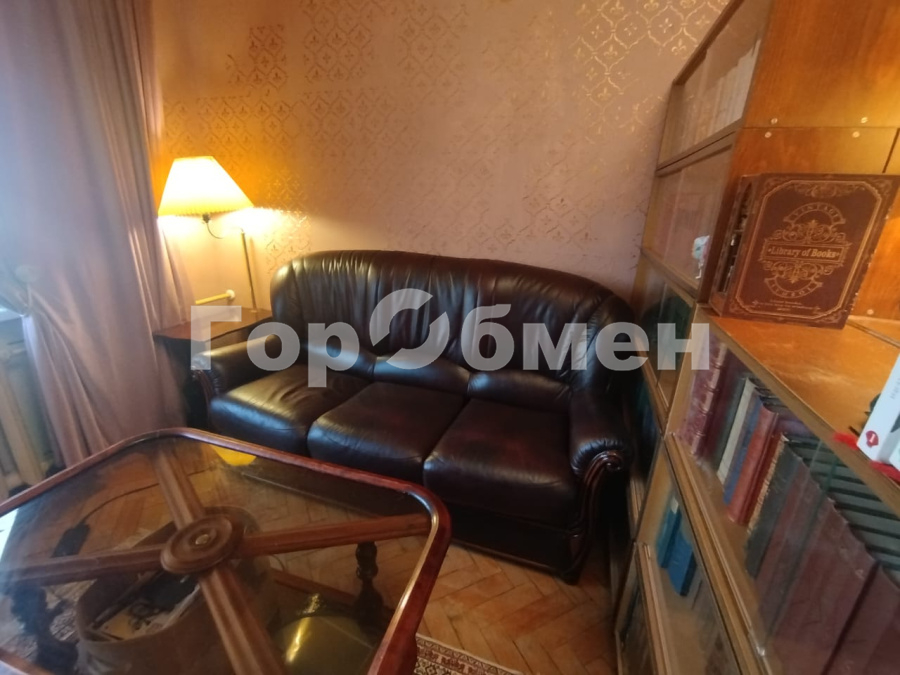 Продажа 2-комнатной квартиры, Москва, Россия,    Ленинский проспект