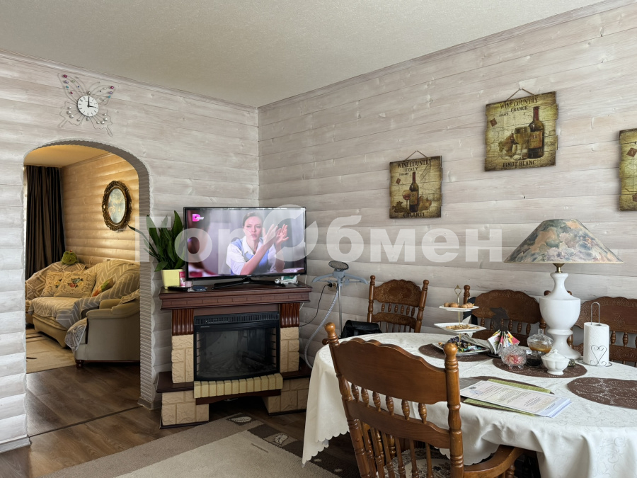 Продажа 4-комнатной квартиры, Зеленоградск, Россия,   Зеленоградский муниципальный округ