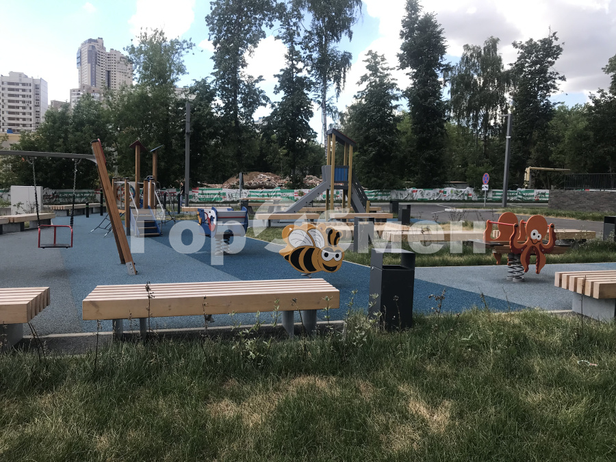 Продажа 3-комнатной квартиры, Москва, Россия,   улица Генерала Глаголева