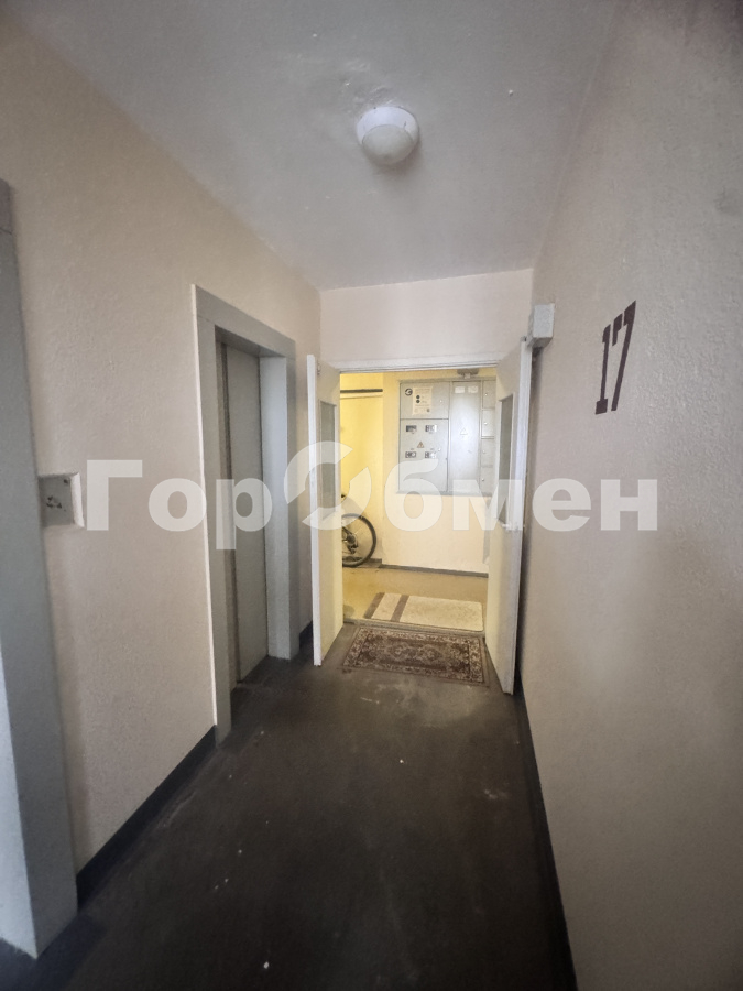 Продажа 2-комнатной квартиры, Москва, Россия,   Лукинская улица