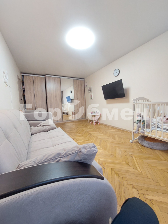 Продажа 1-комнатной квартиры, Москва, Россия,   Петрозаводская улица