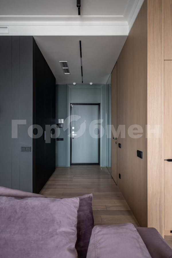 Продажа 2-комнатной квартиры, Москва, Россия,    Басманный переулок