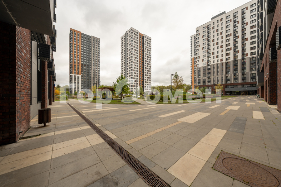 Продажа 3-комнатной квартиры, Московский, Россия,   Новомосковский административный округ