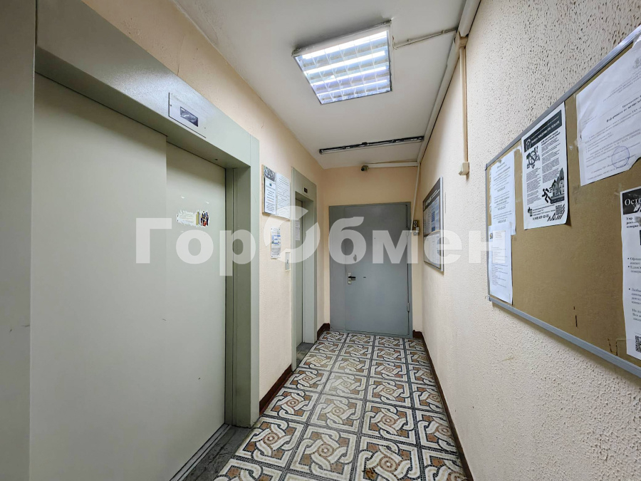 Продажа 2-комнатной квартиры, Москва, Россия,   улица Декабристов