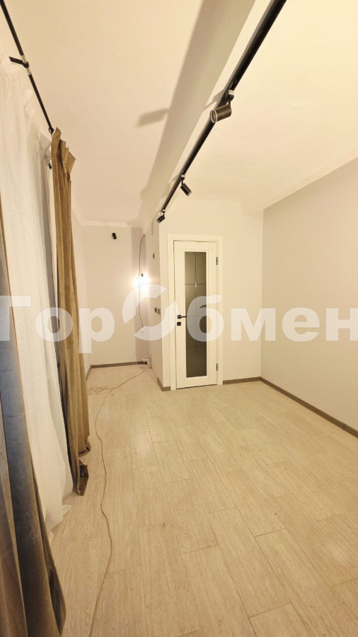 Продажа квартиры, Москва, Россия,   улица Коновалова