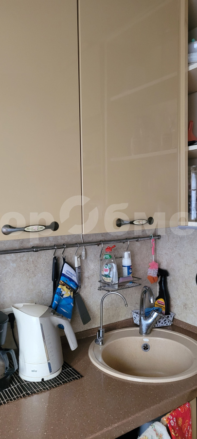 Продажа 3-комнатной квартиры, Москва, Россия,    Аминьевское шоссе