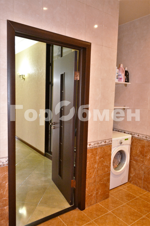 Аренда 3-комнатной квартиры, Москва, Россия,   улица Раменки