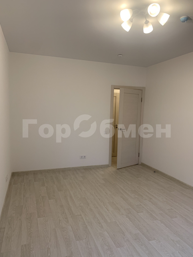 Продажа 2-комнатной квартиры, Москва, Россия,    улица Воейкова