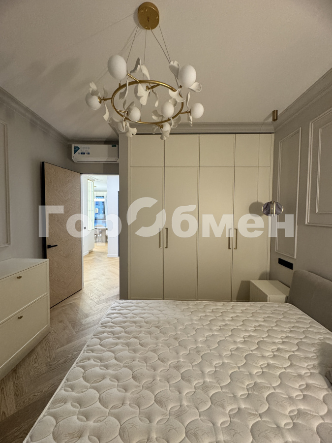 Аренда 2-комнатной квартиры, Москва, Россия,   улица Нижние Мнёвники