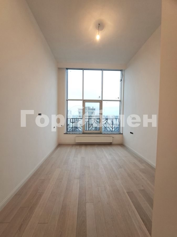 Продажа 4-комнатной квартиры, Москва, Россия,   1-я Мясниковская улица