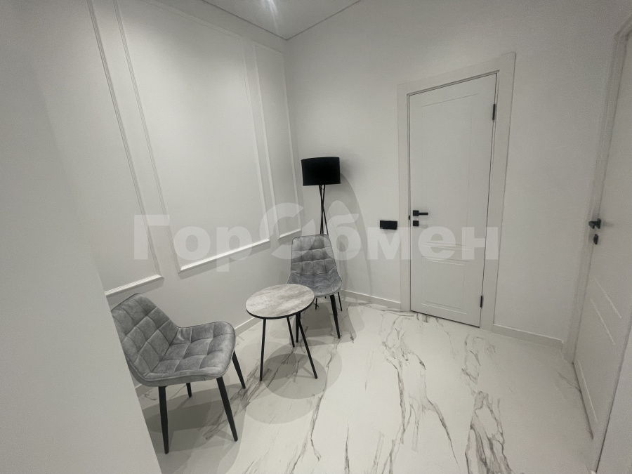 Продажа 2-комнатной квартиры, Москва, Россия,   улица Виктора Маслова