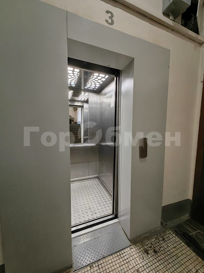 Продажа 3-комнатной квартиры, Москва, Россия,    Ленинский проспект