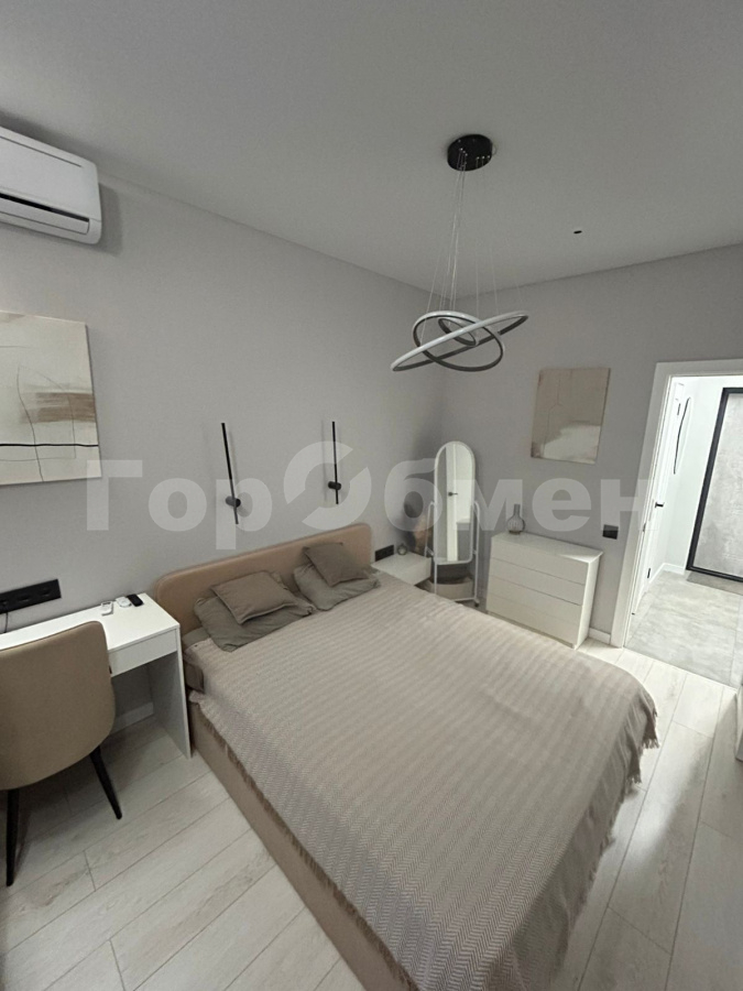 Продажа 1-комнатной квартиры, Москва, Россия,   Берёзовая аллея