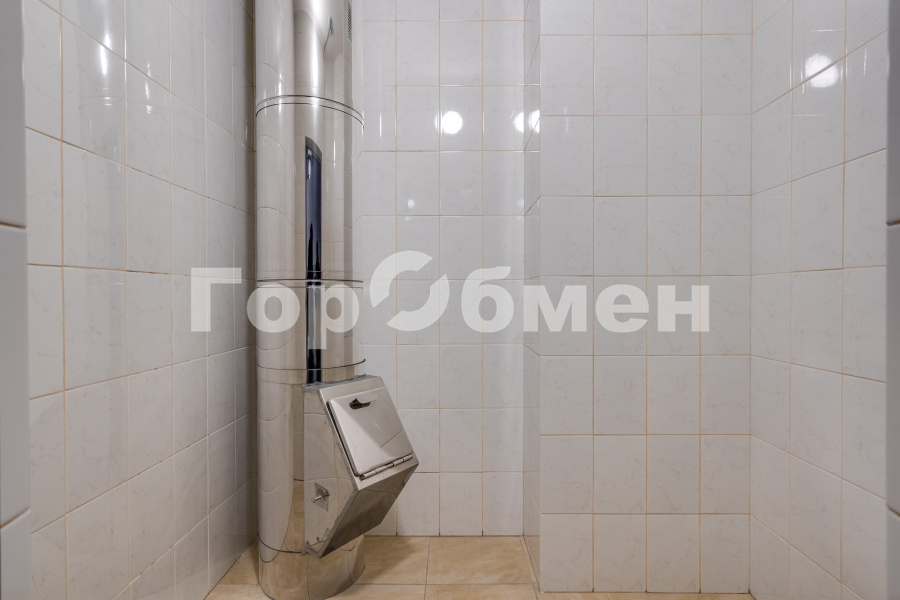 Продажа 3-комнатной квартиры, Москва, Россия,   улица Космонавта Волкова