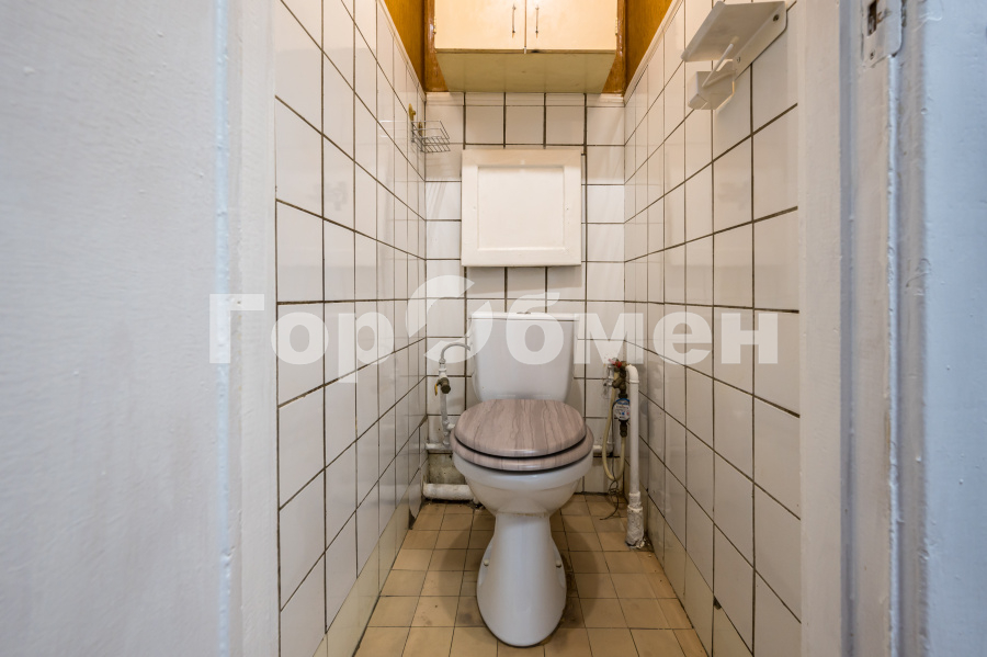 Продажа 2-комнатной квартиры, Москва, Россия,   улица Касаткина