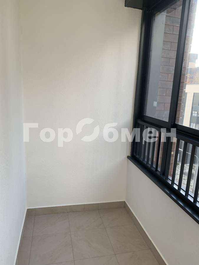 Продажа 2-комнатной квартиры, Москва, Россия,    улица Воейкова