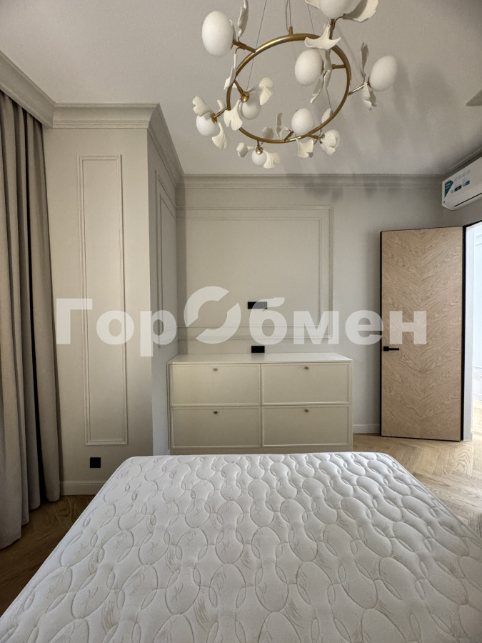 Аренда 2-комнатной квартиры, Москва, Россия,   улица Нижние Мнёвники