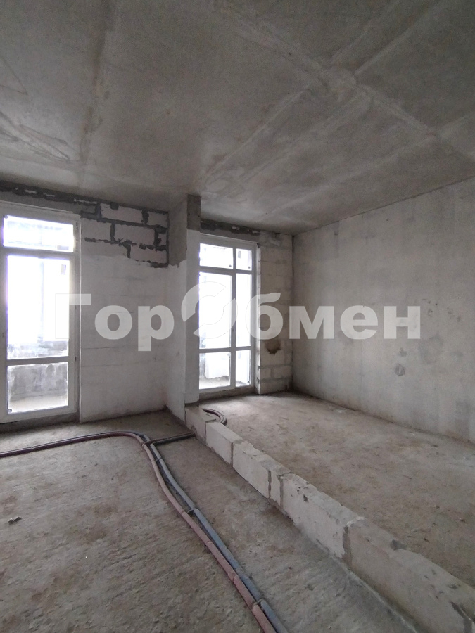 Продажа 2-комнатной квартиры, Москва, Россия,    Никитинская улица