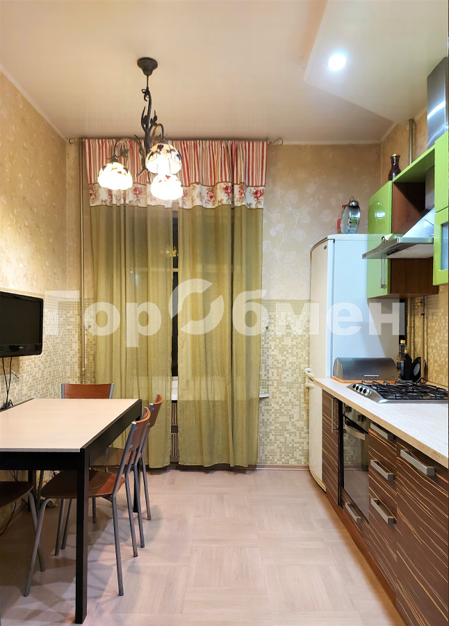 Аренда 3-комнатной квартиры, Москва, Россия,   улица Сущёвский Вал