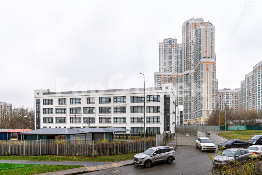 Продажа 2-комнатной квартиры, Москва, Россия,   Михневская улица