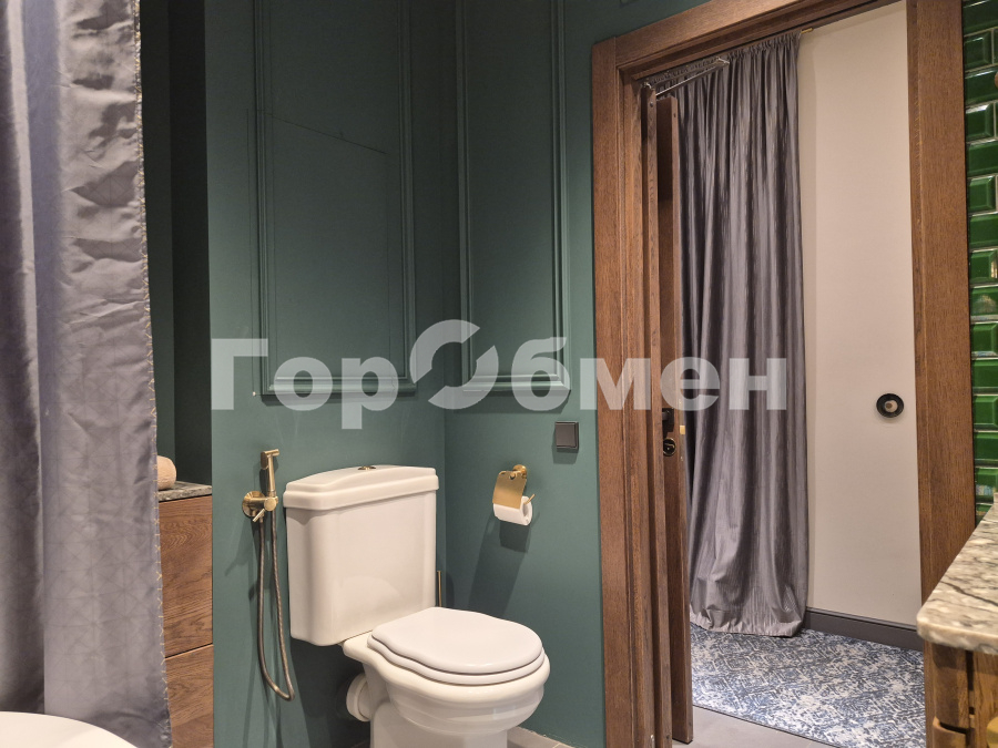 Продажа 2-комнатной квартиры, Москва, Россия,   Кутузовский проспект