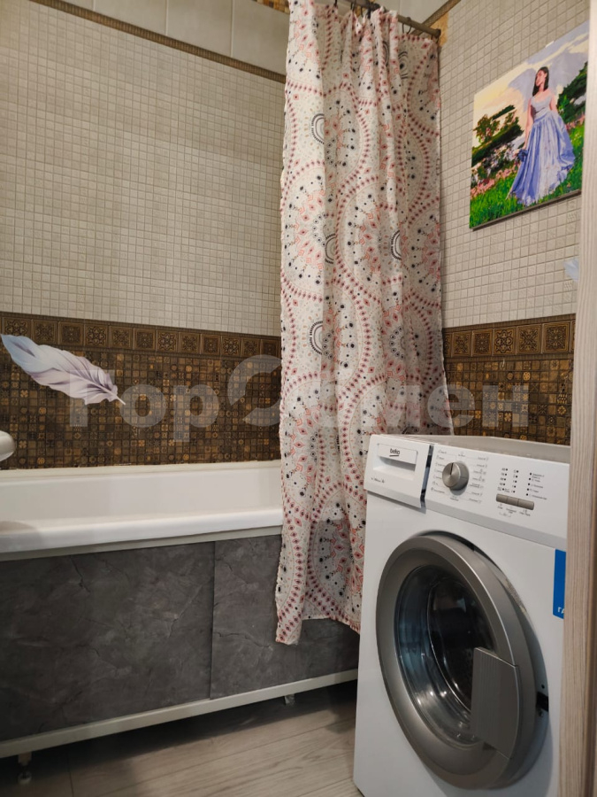 Аренда 2-комнатной квартиры, Москва, Россия,   Загорьевский проезд