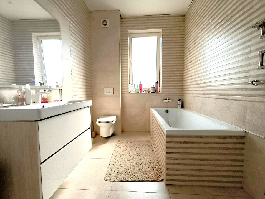 Продажа дома, 236м <sup>2</sup>, 6 сот., Марушкино