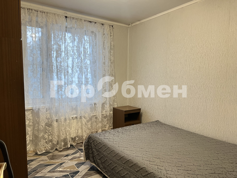 Аренда 2-комнатной квартиры, Москва, Россия,   Саянская улица