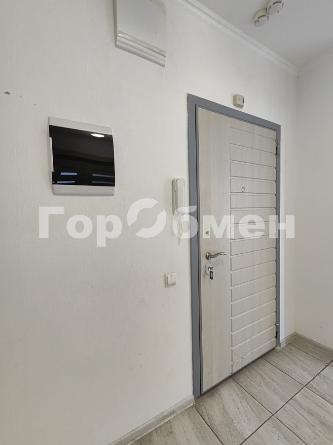 Продажа 2-комнатной квартиры, Москва, Россия,   Флотская улица