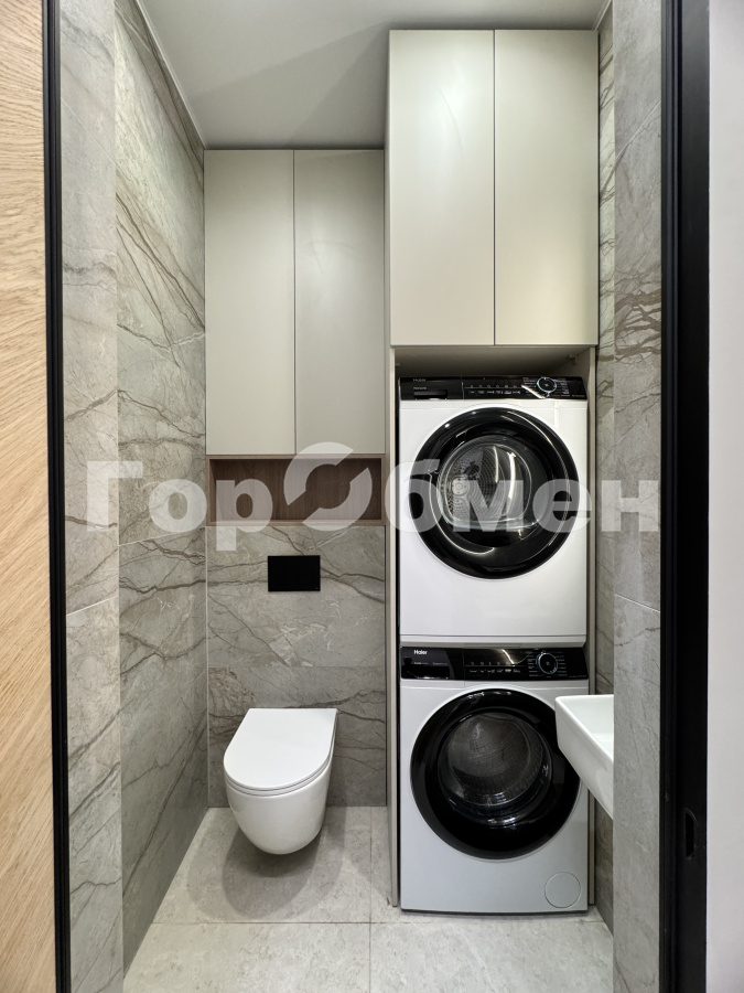 Аренда 2-комнатной квартиры, Москва, Россия,   улица Нижние Мнёвники