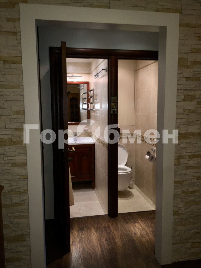 Аренда 2-комнатной квартиры, Москва, Россия,   Новочеркасский бульвар