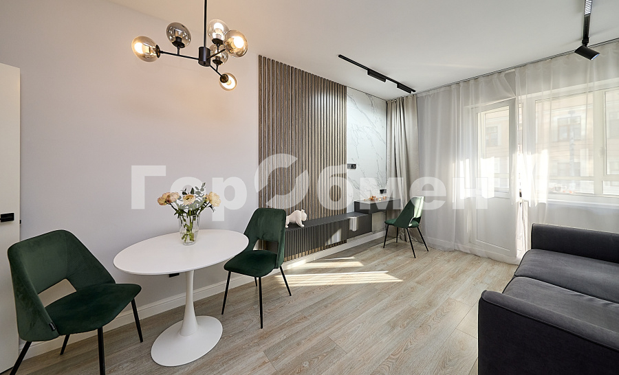 Продажа квартиры, Санкт-Петербург, Россия,    Смоленская улица