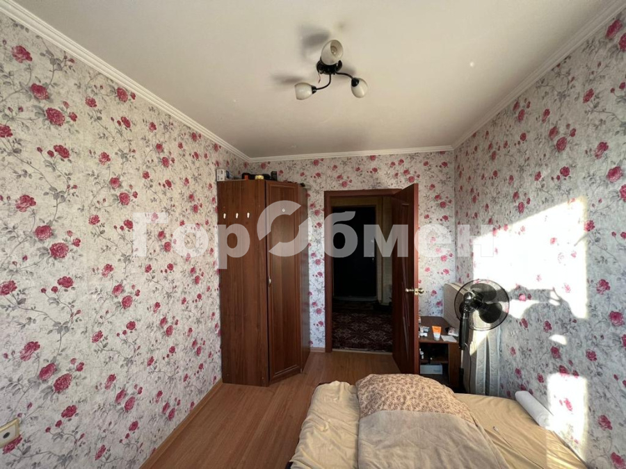 Продажа 2-комнатной квартиры, Москва, Россия,   улица Генерала Тюленева