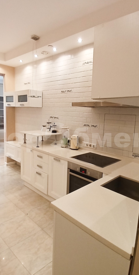 Продажа 1-комнатной квартиры, Москва, Россия,    Ленинский проспект