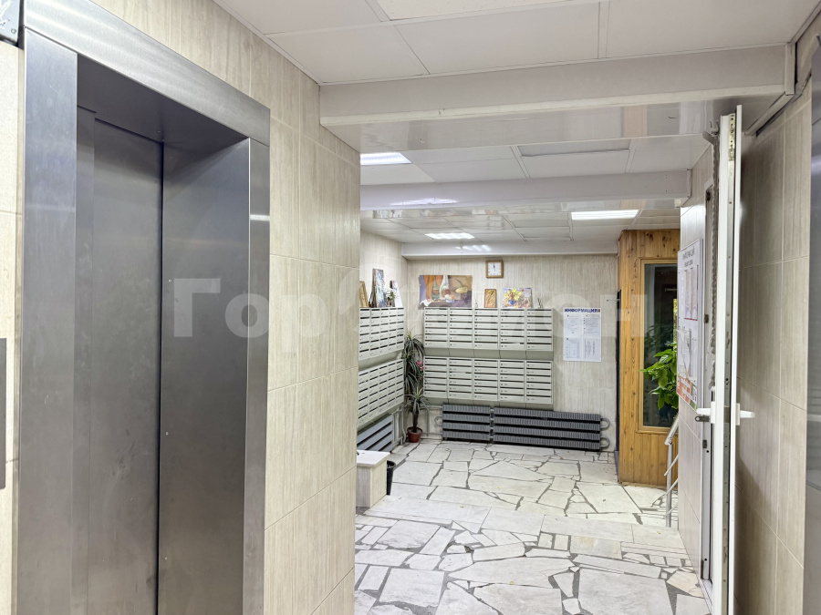 Аренда 3-комнатной квартиры, Москва, Россия,    Славянский бульвар