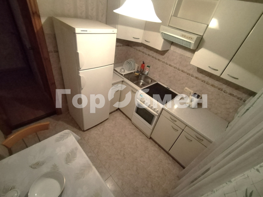 Аренда 2-комнатной квартиры, Москва, Россия,   улица Рокотова