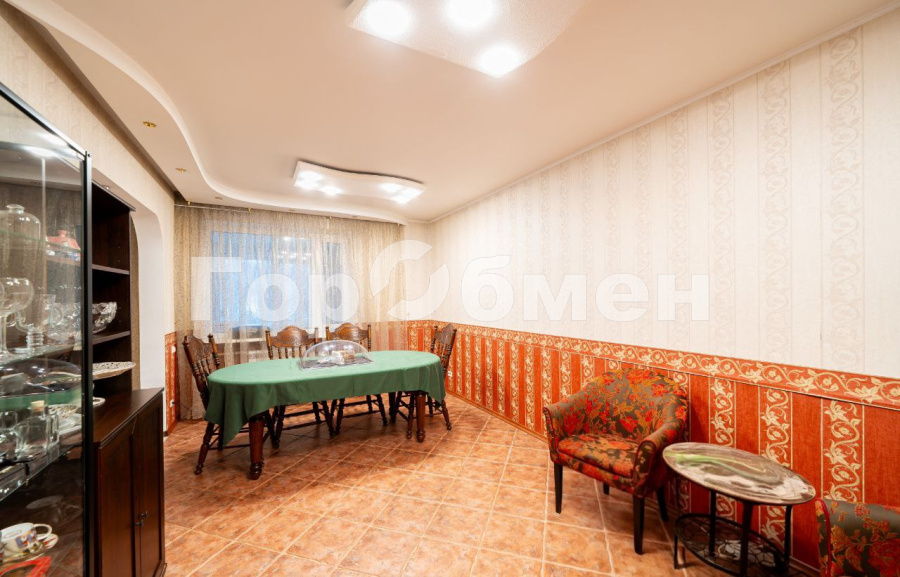 Продажа 4-комнатной квартиры, Королев, Россия,    микрорайон Юбилейный