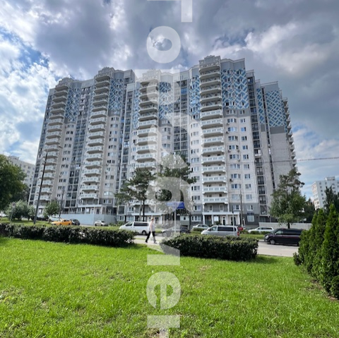 Продажа 2-комнатной квартиры, Москва, Россия,    улица Бутлерова