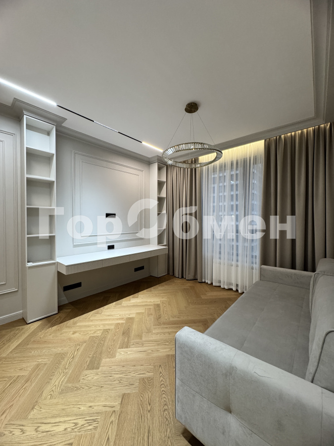 Аренда 2-комнатной квартиры, Москва, Россия,   улица Нижние Мнёвники