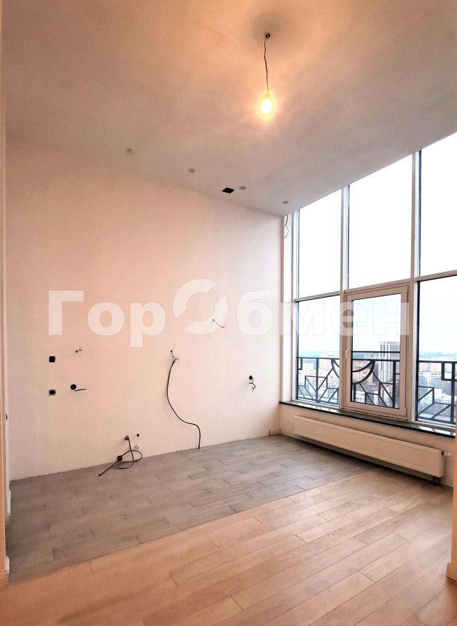 Продажа 4-комнатной квартиры, Москва, Россия,   1-я Мясниковская улица