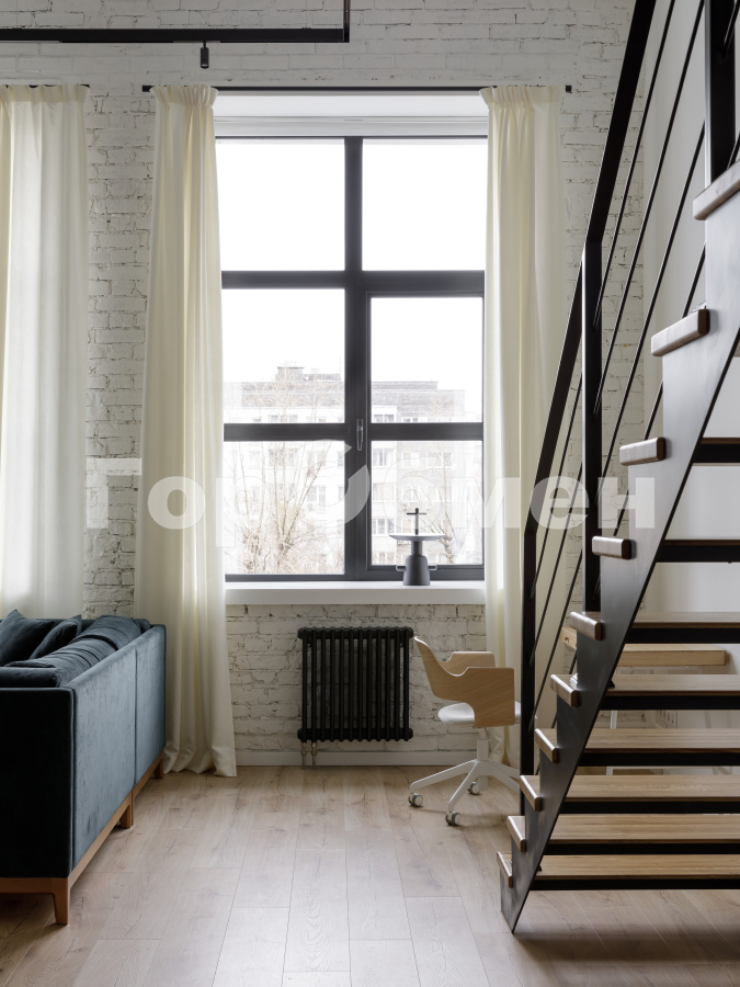 Продажа 2-комнатной квартиры, Москва, Россия,    Нижняя Красносельская улица