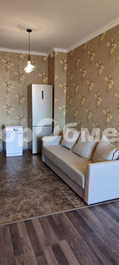 Аренда 2-комнатной квартиры, Москва, Россия,   Кастанаевская улица