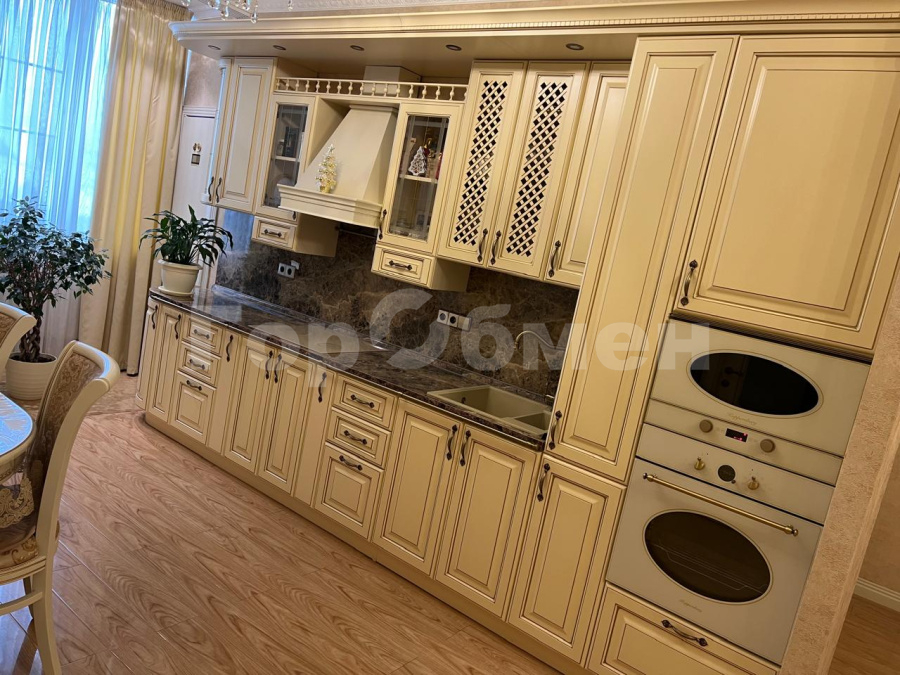 Продажа 2-комнатной квартиры, Реутов, Россия,    улица Реутовских Ополченцев