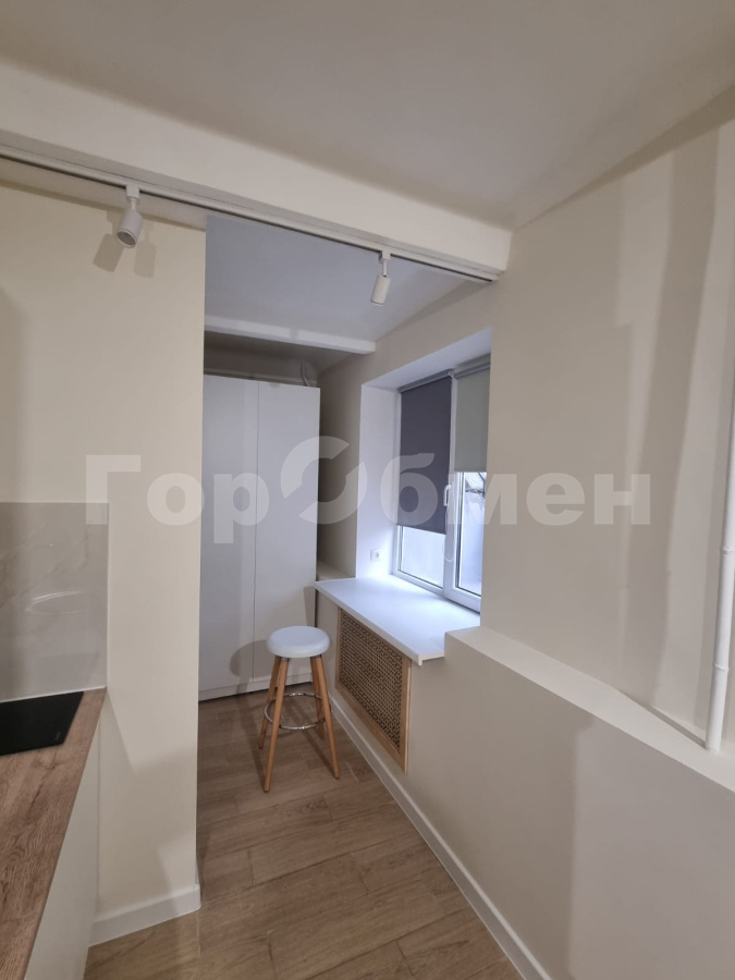 Продажа квартиры, Москва, Россия,    улица Коновалова