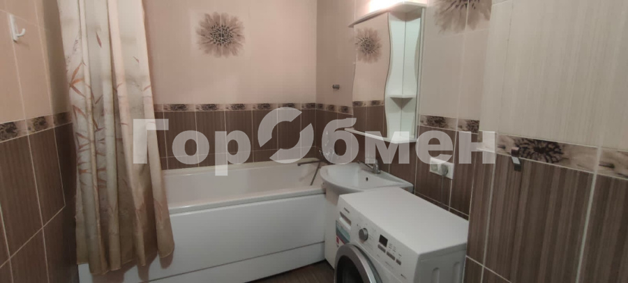 Аренда 2-комнатной квартиры, Москва, Россия,   бульвар Маршала Рокоссовского