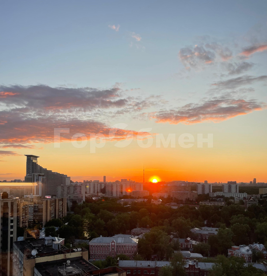 Продажа 2-комнатной квартиры, Москва, Россия,   Рубцовско-Дворцовая улица