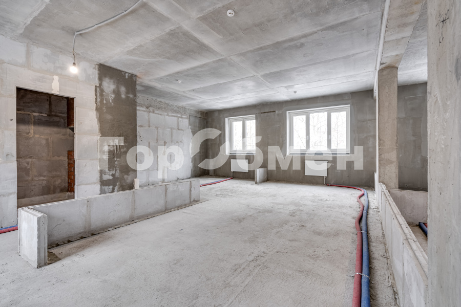 Продажа 3-комнатной квартиры, Москва, Россия,   улица Космонавта Волкова