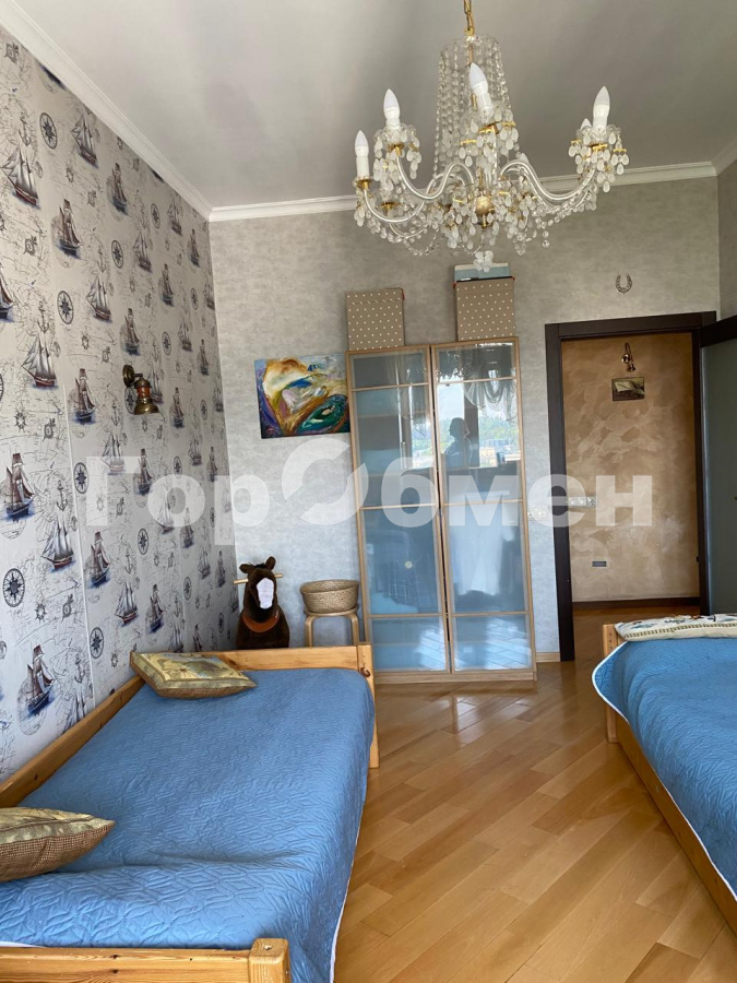 Аренда 3-комнатной квартиры, Москва, Россия,   улица Пырьева