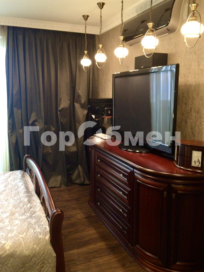 Аренда 2-комнатной квартиры, Москва, Россия,   Новочеркасский бульвар